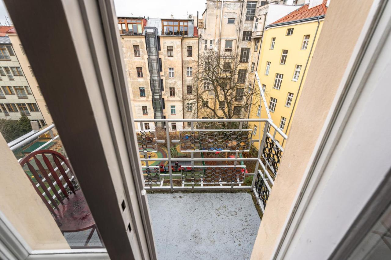 Apartments Safarikova 18 Πράγα Εξωτερικό φωτογραφία