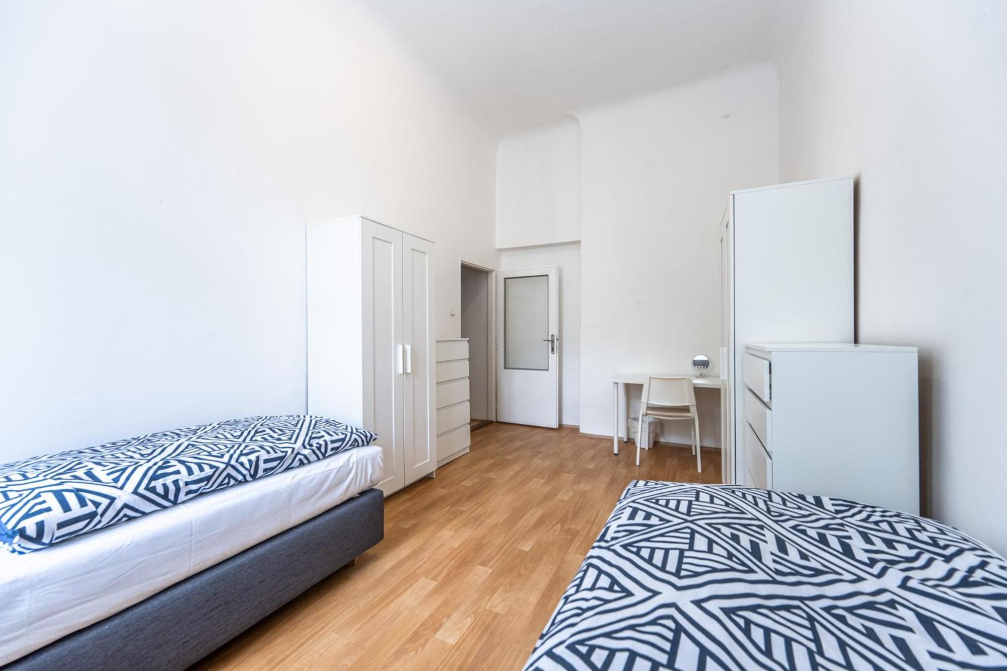 Apartments Safarikova 18 Πράγα Εξωτερικό φωτογραφία