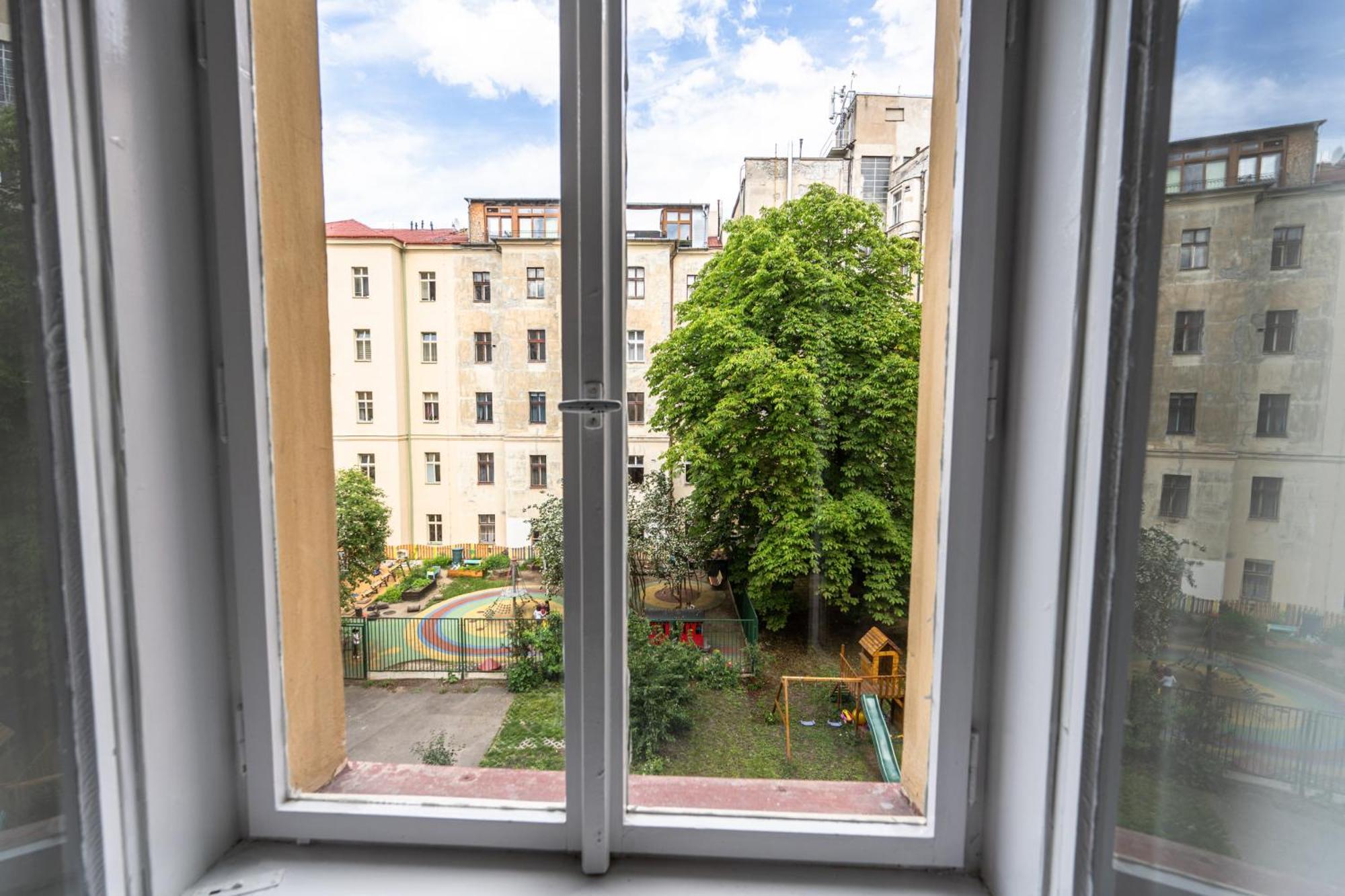Apartments Safarikova 18 Πράγα Εξωτερικό φωτογραφία