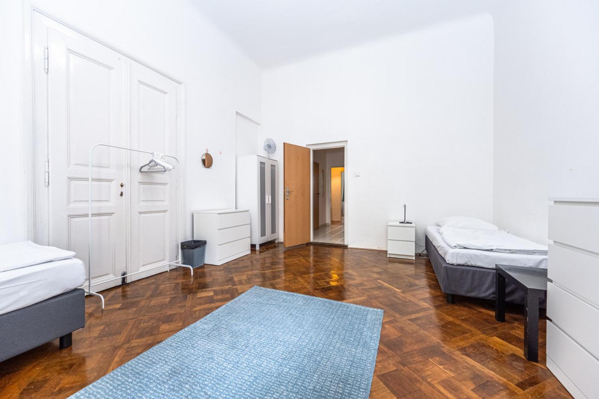 Apartments Safarikova 18 Πράγα Εξωτερικό φωτογραφία