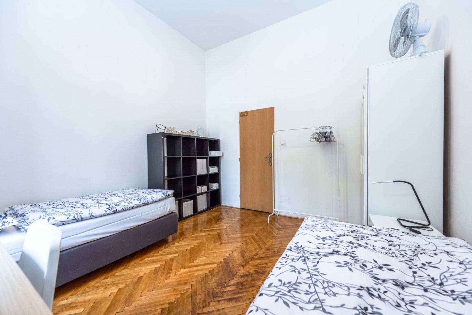 Apartments Safarikova 18 Πράγα Εξωτερικό φωτογραφία