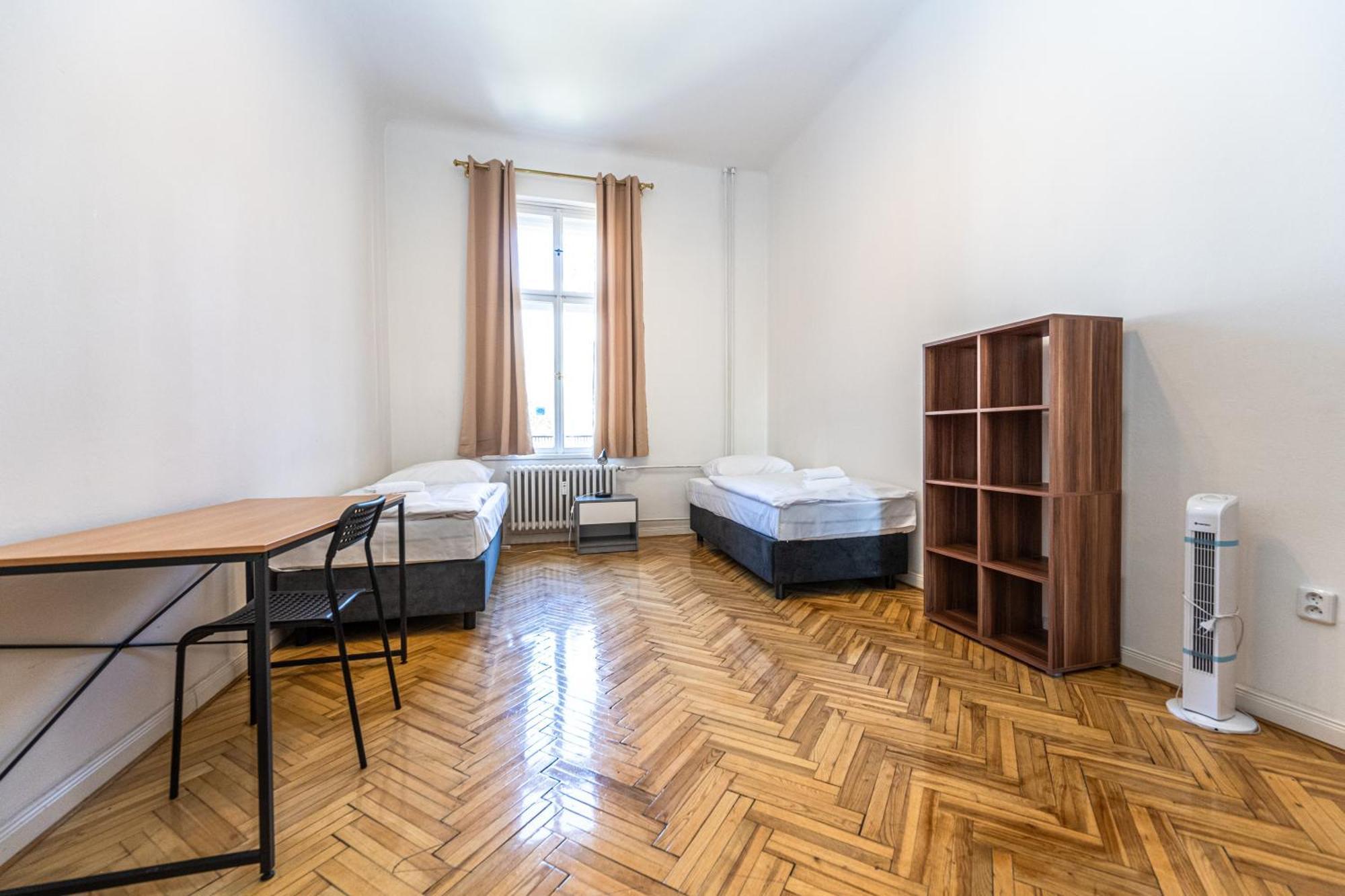 Apartments Safarikova 18 Πράγα Εξωτερικό φωτογραφία
