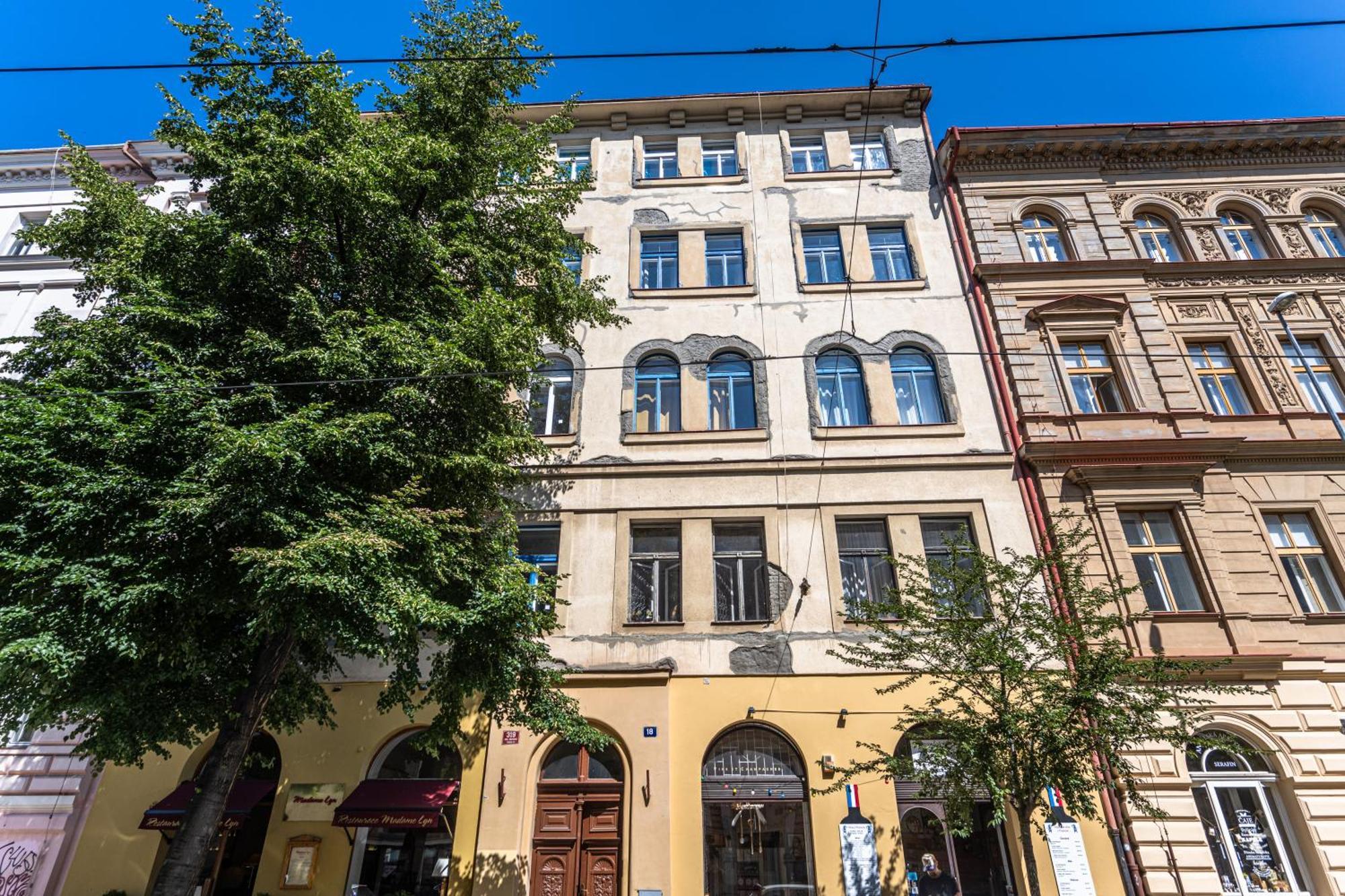 Apartments Safarikova 18 Πράγα Εξωτερικό φωτογραφία